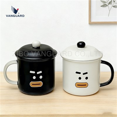 Creative Expression Cup with Lid